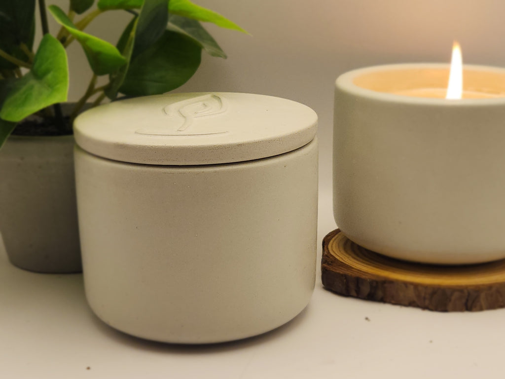 8oz Signature Artisan Stone Soy Candle